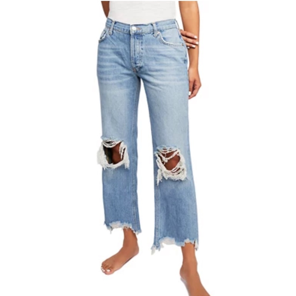 Free People Light Blue Distressed Cropped Jeans